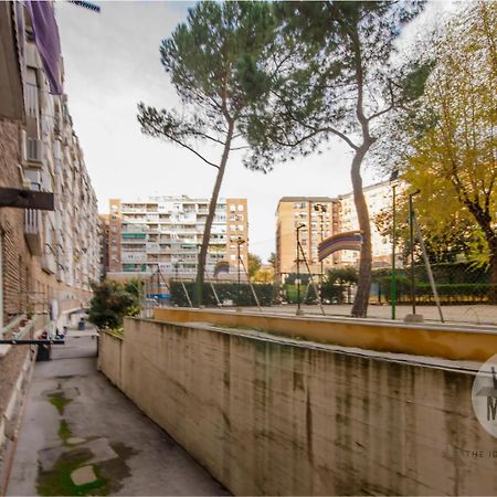Confort Con Parking Para 3, Vive La Latina Мадрид Экстерьер фото